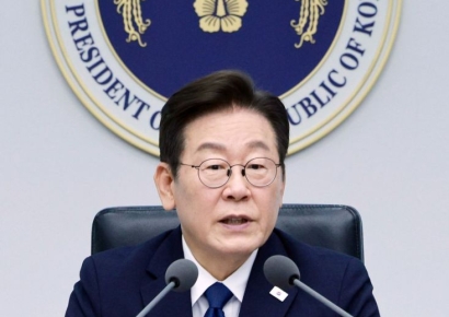 李대통령 "해킹·보안사고 반복 땐 기업에 징벌적 과징금 등 강력 대처"