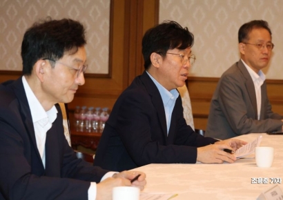 [포토] 발언하는 김영훈 노동부 장관