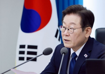 '국가 AI 전략위 출범' 李대통령 "AI 산업은 번영의 시대 이끄는 열쇠"