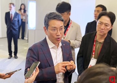 조주완 "AI, 기술보다 경험 집중…中 경쟁·협력 투트랙" [IFA 2025]
