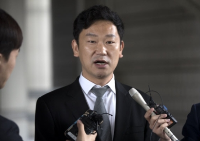 곽상언, 김어준 비판 기사 공유하며 "유튜브가 정치 권력 휘둘러"