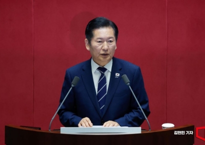 [포토] 정청래 "내란 청산, 정치보복 아냐··· 국힘, 단절 못하면 해산"