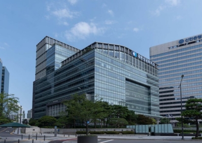 李 "민주주의 적" 지적에…대한상의, '자산가 유출' 부실 통계 인용 공식 사과