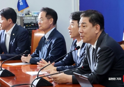 [포토] 발언하는 김병기 원내대표