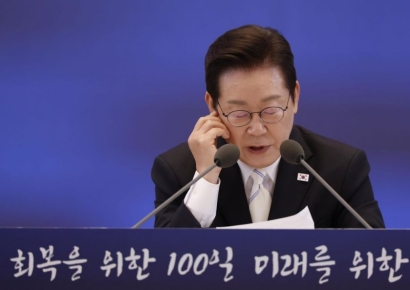이재명 대통령 "대주주 양도세 10억원 고집 안하겠다"