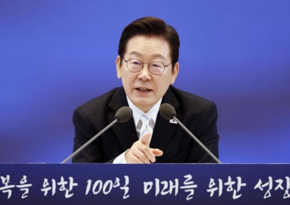 李대통령 "원금까지 싹 몰수…주가조작범들 조심하시라" 경고