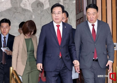 민주 "국회 윤리위에 송언석 제소할 것…사실상 내란살인에 동조"