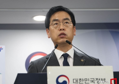 [포토] 소비쿠폰 2차 지급 브리핑하는 김민재 차관