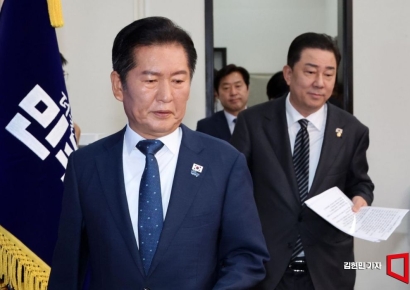 정청래 "조희대, 대선 때 후보 바꾸려…사법개혁은 사법부가 자초한 것"