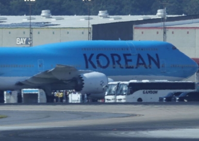 비용↑·수요↓에 공정위 조치까지…대한항공 실적 먹구름[클릭 e종목]