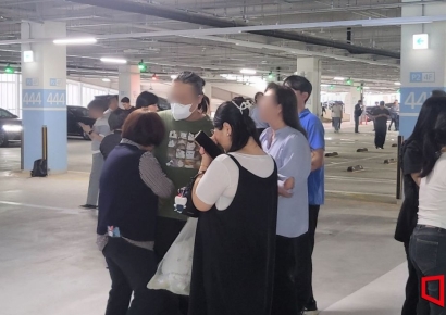 [르포]"'오징어게임' 숙소 같았다"…美구금 근로자들, 트라우마 안고 귀국