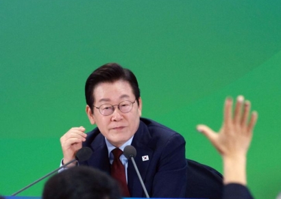 이재명 대통령 "안보 못지않게 장병의 생명도 중요"