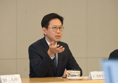 배경훈 장관 "GPU 20만장 확보…과학기술 AI 장관회의 신설"