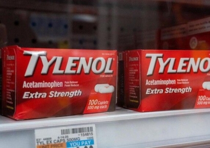 "타이레놀, 자폐증 원인으로 언급 말라" 美 보건장관에 로비