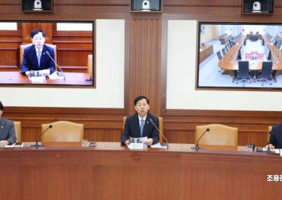 [포토] 경제관계장관회의 주재한 구윤철 부총리
