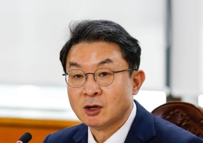 "은행 자본규제 대폭개선, 부동산대출 줄이고 기업대출 늘린다"