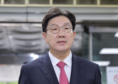 권성동 구속심사 시작…"문재인 검찰이나 이재명 특검은 동일, 난 결백하다"