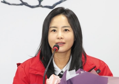 'EBS의 김태희' 스타강사 김효은, 국힘 대변인 됐다