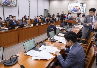 추석 후 국정감사 돌입…관세·부동산·가계부채 격돌                               