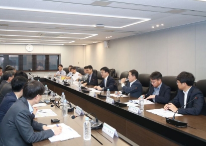 "주택공급은 속도전" 지자체·공공기관 독려한 국토차관