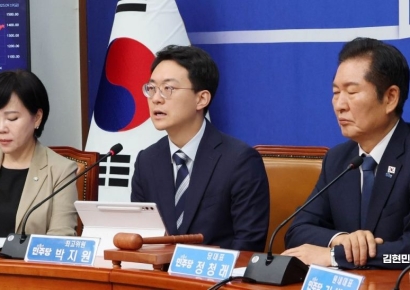 [포토]'평당원 최고위원' 박지원 "당의 발과 귀 되겠다"