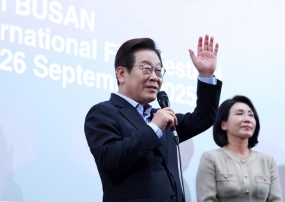 이 대통령 "美 3500억달러 투자 요구 수용 땐 1997년 같은 금융위기"