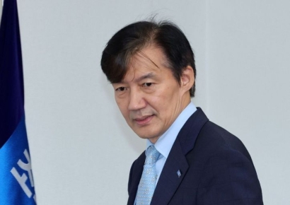 조국 "미국, 관세 협상 아닌 협박…여야 초당적 협의체 제안"