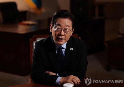 이 대통령 "대미투자 3500억달러, 현금으로 내면 韓 금융위기 직면"