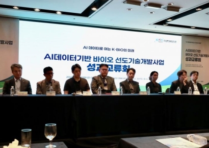 "AI로 난치암·치매 치료해야 하는데 데이터가 부족해"