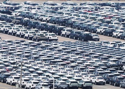 "현대차·기아, 車관세에 2Q 영업이익률 2.1%P↓...신용도 영향 제한적"