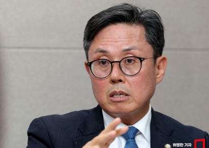 "은행 중심 스테이블코인 컨소시엄, 혁신 포기"…與 내부서 첫 반발
