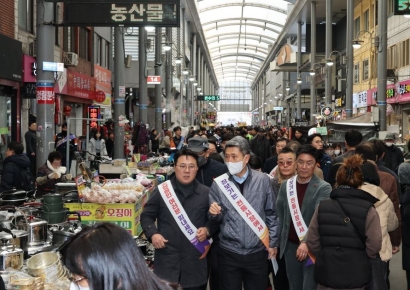 이강덕 포항시장, 추석 명절 앞두고 민생 현장 속으로… 시민 소통 강화