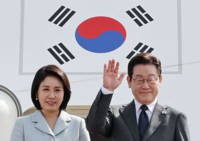 김혜경 여사, 멜라니아 여사 주최 리셉션 참석…"APEC서 재회 기대"