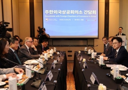 [포토] 노란봉투법 설명하는 김정관 장관