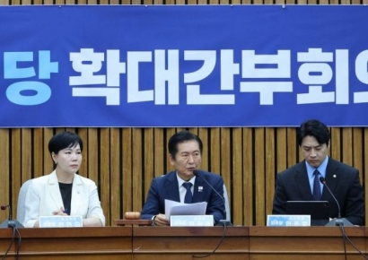 민주당 "'호남에서 불 안 나나' 본회의장 목소리 찾아내야"