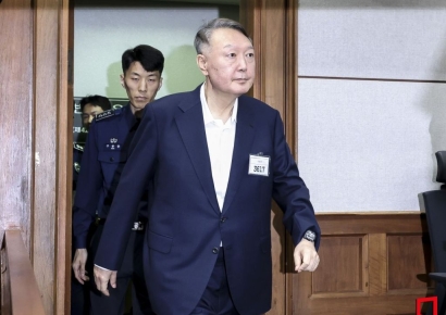 윤석열 '내란 우두머리' 결심공판 시작…사형·무기징역 구형 주목