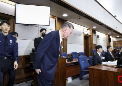 尹 "생존 자체 힘들어, 재판·특검 조사 응하기 어려워"