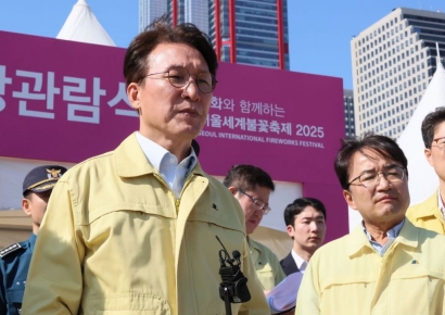 金총리, 여의도 불꽃축제 현장 점검…"끝까지 안전" 당부