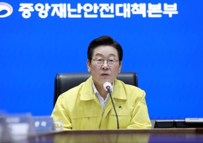 국정자원 화재 사죄한 李…"중요 민생 시스템은 밤 새워서라도 복구"