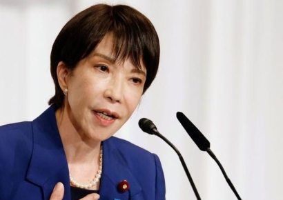 '여자 아베' 다카이치, 자민당 총재 선출…日 최초 여성 총리(종합)