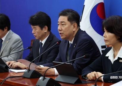 [포토] 김병기 "배임죄 폐지는 정치싸움 아냐...민생경제를 위한 것"