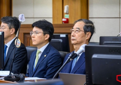 [포토] 한덕수, 내란방조 혐의 첫 재판