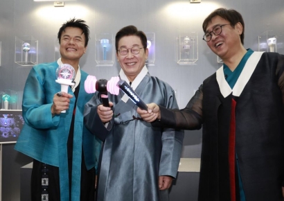 K팝 '빅4' 코첼라 넘는 음악축제 만든다