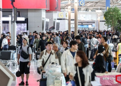 [포토] 여행객들로 붐비는 인천공항