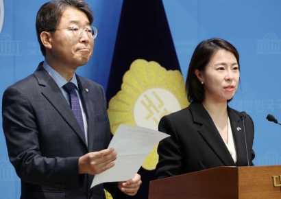 與 "김경 시의원 제명 사유 확인…특정 종교 집단 입당 발견 안 돼"