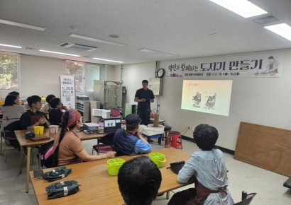 울릉군, 울릉도가 낳은 도자기 명인 김용석 초청 강연