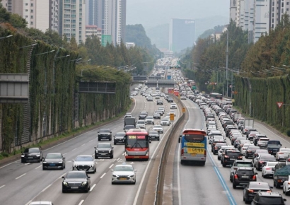 내년 車 보험료 1%대 인상 유력…5년 만
