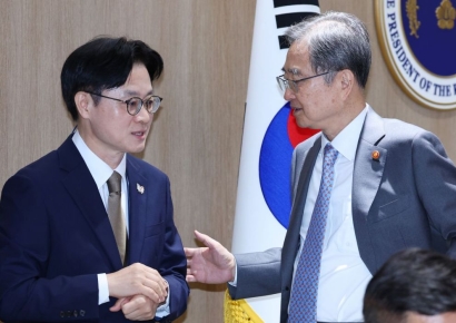 대통령실, 관세협상 긴급 대책회의…4일 韓美 산업장관 회담