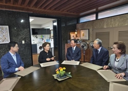 권노갑, 노무현 전 대통령 묘역 첫 참배