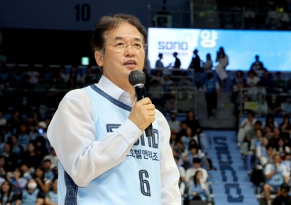 이동환 시장, ‘고양 소노 스카이거너스 홈 개막전’서 시투